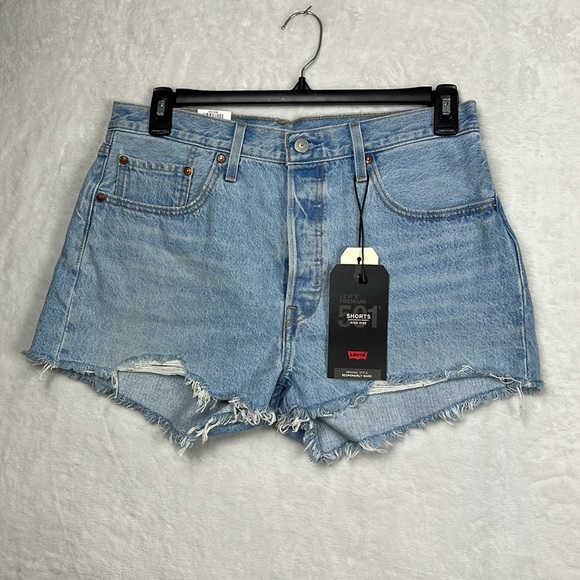 Levi's 501 Denim HighRise Light Blue Vintage Fray Hem Fitted Cotton Jean Shorts - Picture 3 of 12